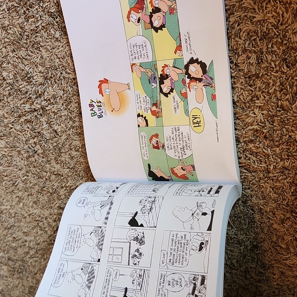 Wall to Wall Baby Blue Comic Strip Book - Picture 6 of 6